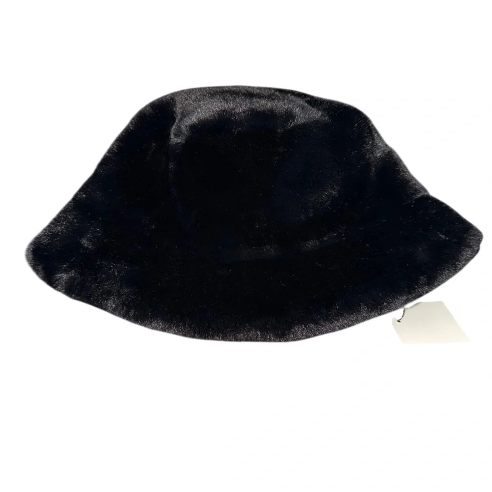 APPARIS Amara Bucket Hat - Picture 2 of 5